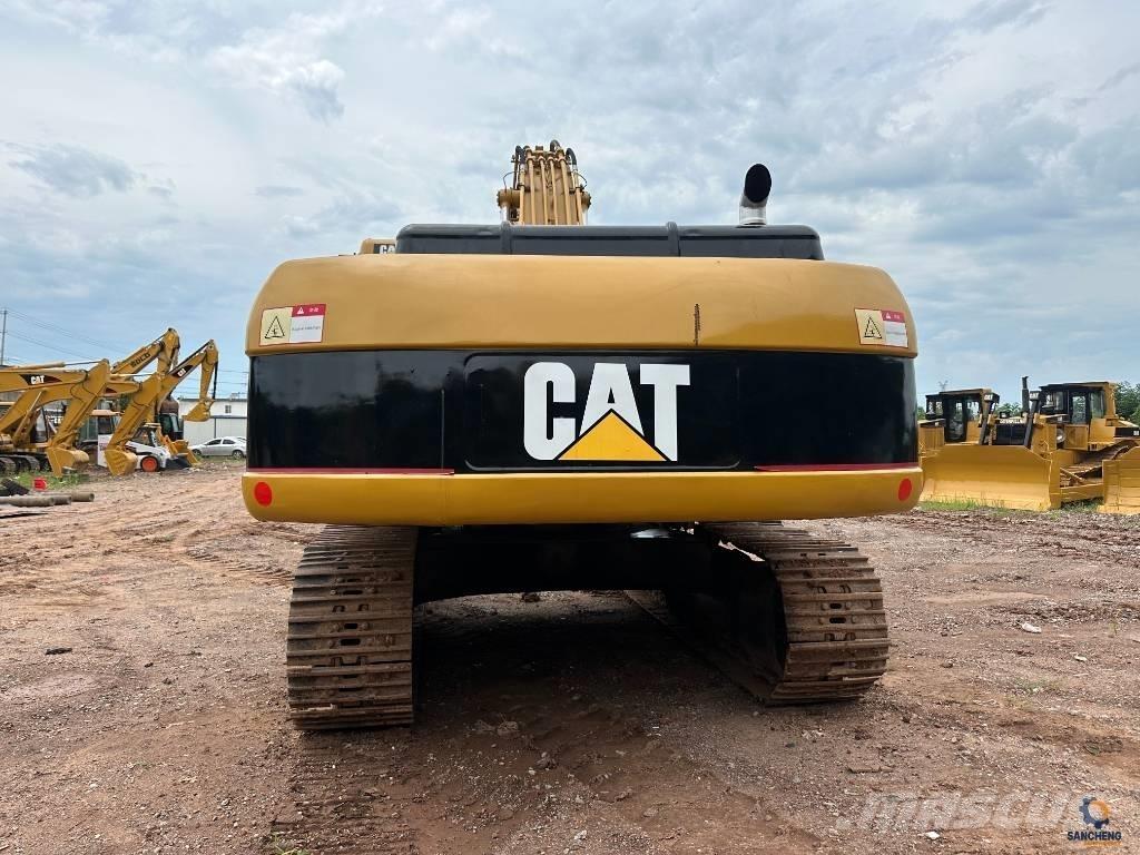 CAT 330CL Vikšriniai ekskavatoriai