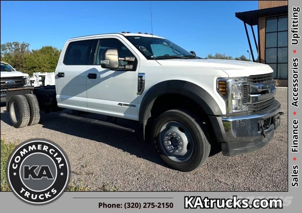 Ford F 550 XLT SD Važiuoklė su kabina