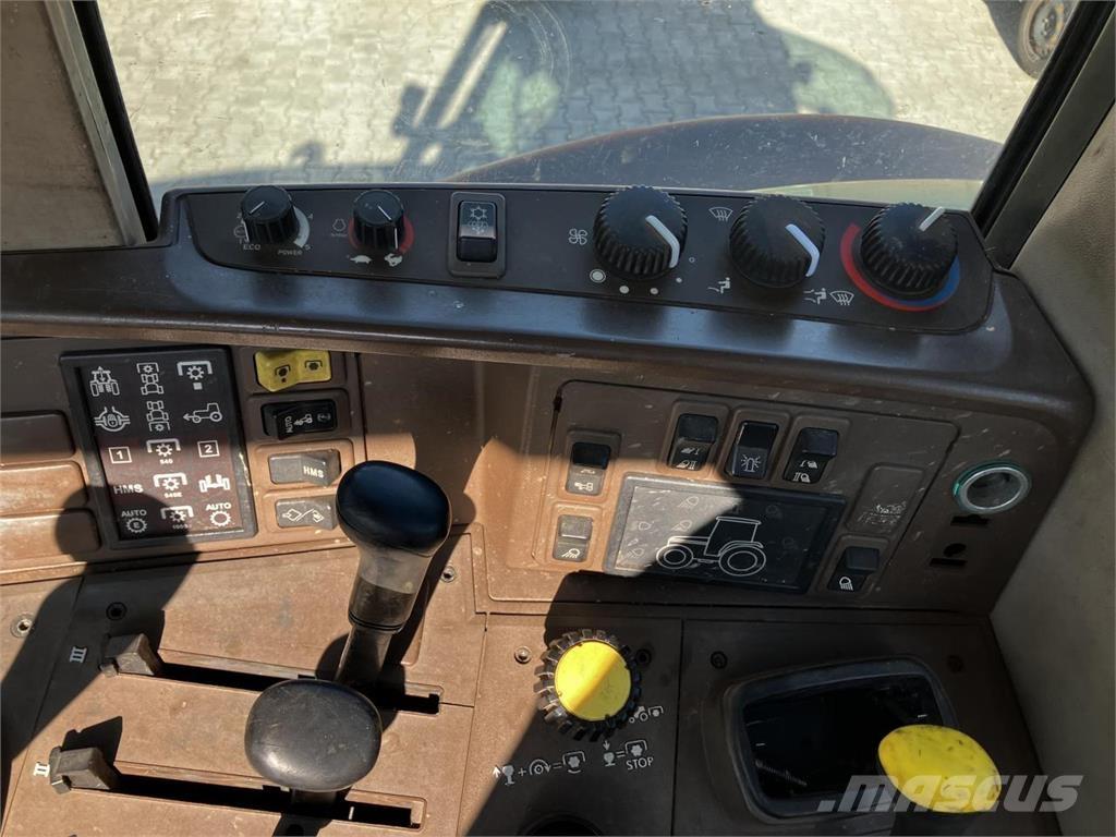 John Deere 6920 S Traktoriai