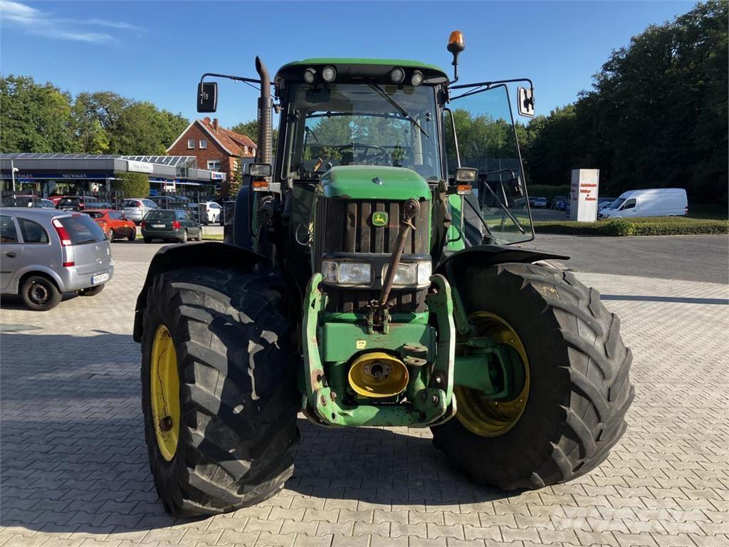 John Deere 6920 S Traktoriai
