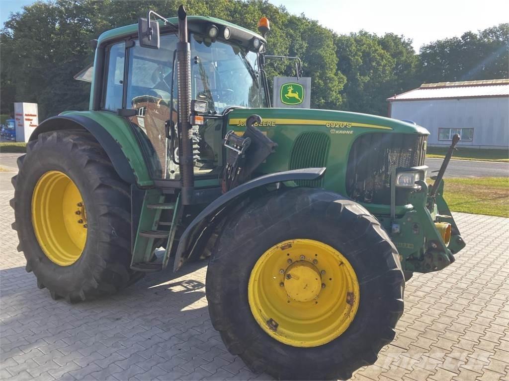 John Deere 6920 S Traktoriai