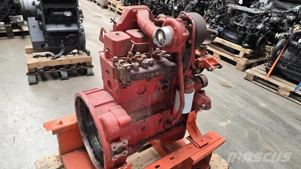 Cummins 4BTA3.9-C Varikliai