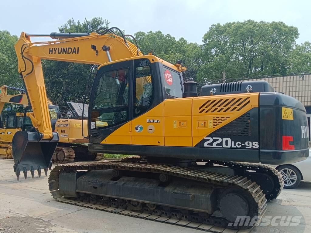 Hyundai R220LC-9S Vikšriniai ekskavatoriai