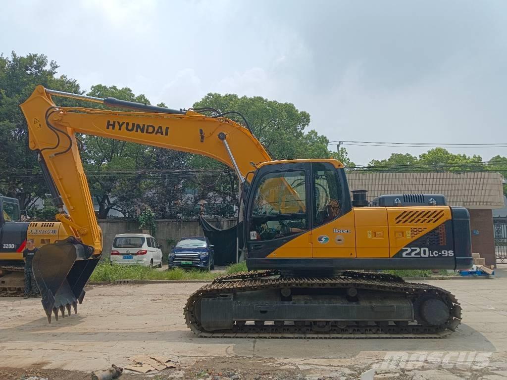 Hyundai R220LC-9S Vikšriniai ekskavatoriai