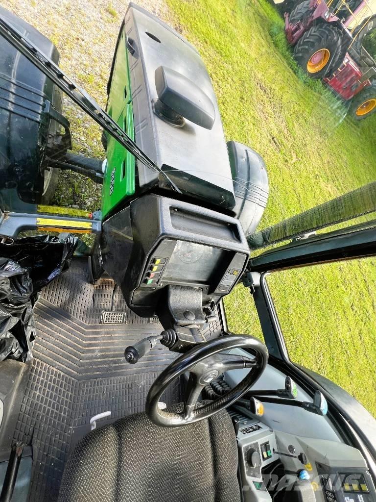 Valtra 8450 Traktoriai