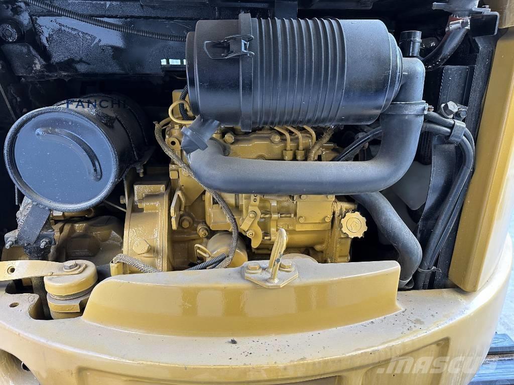 CAT 303 CR Mini ekskavatoriai < 7 t