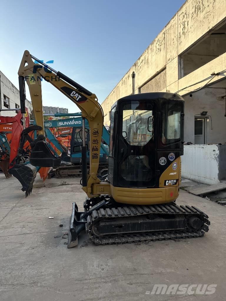 CAT 303 CR Mini ekskavatoriai < 7 t