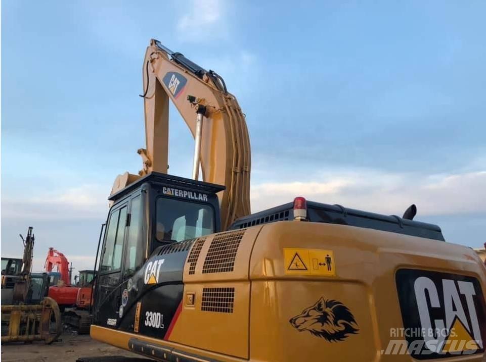 CAT 330DL Vikšriniai ekskavatoriai