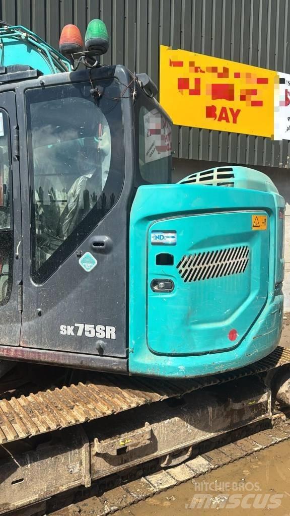 Kobelco SK 75 SR Vidutinės galios ekskavatoriai 7-12 t