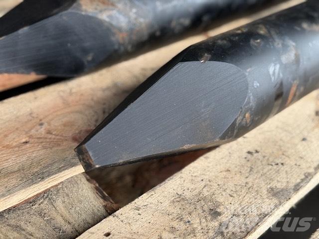 JCB DANDA D&A 115 MM Hidrauliniai kūjai / Trupintuvai