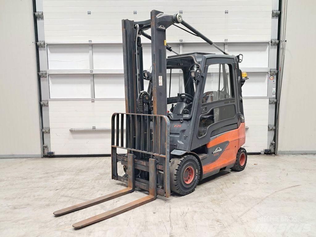 Linde E25-01 Elektriniai šakiniai krautuvai
