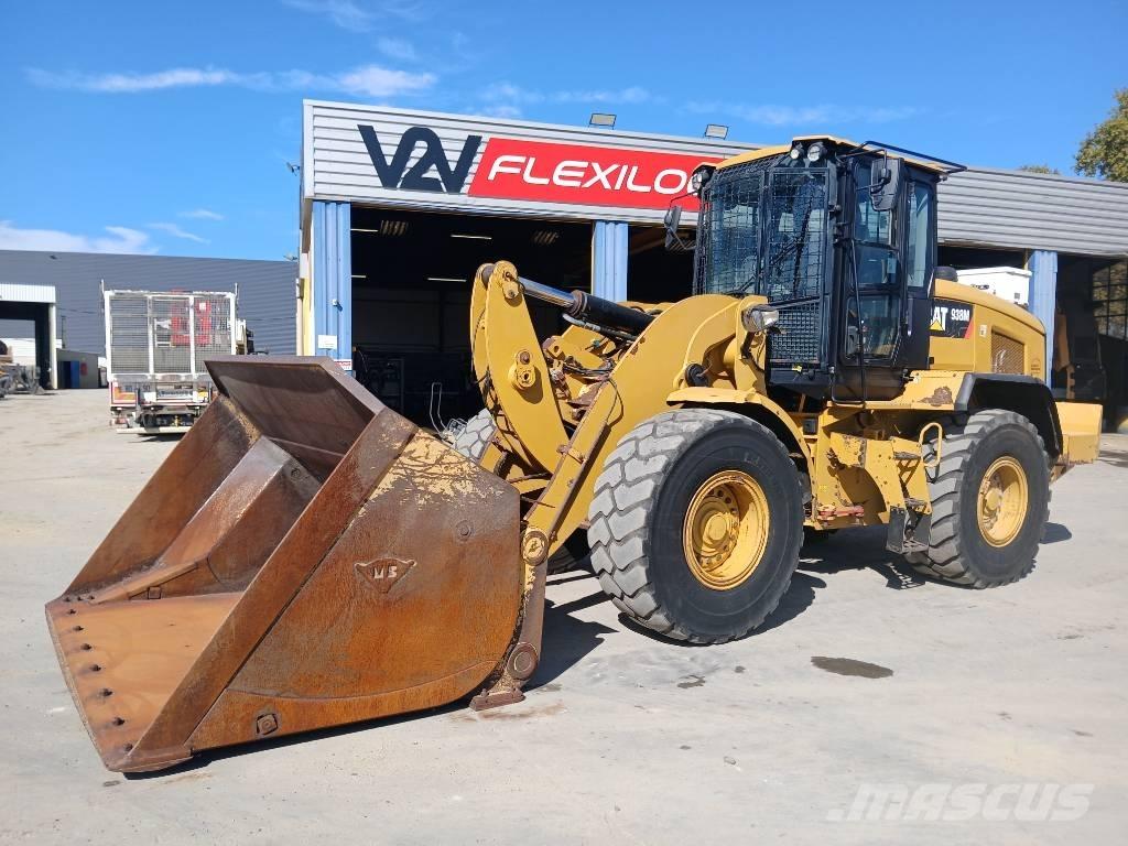 CAT 938 Naudoti ratiniai krautuvai