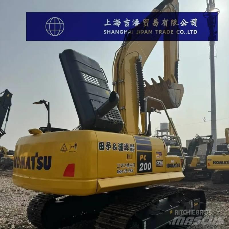 Komatsu PC 200 Vikšriniai ekskavatoriai