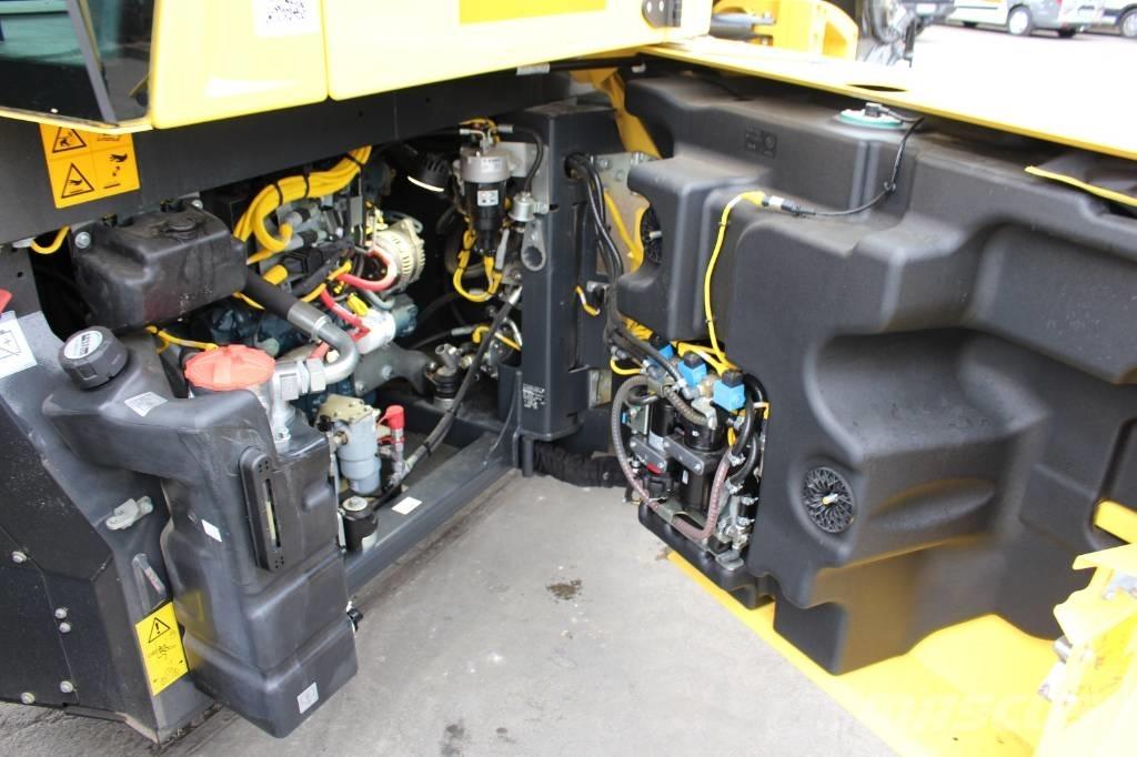 Bomag BW 154 AP-5 AM Porinių būgnų volai