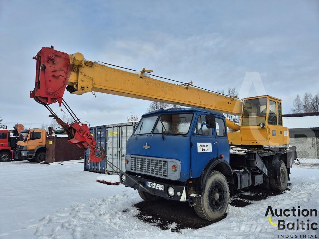 MAZ 5334 Automobiliniai kranai