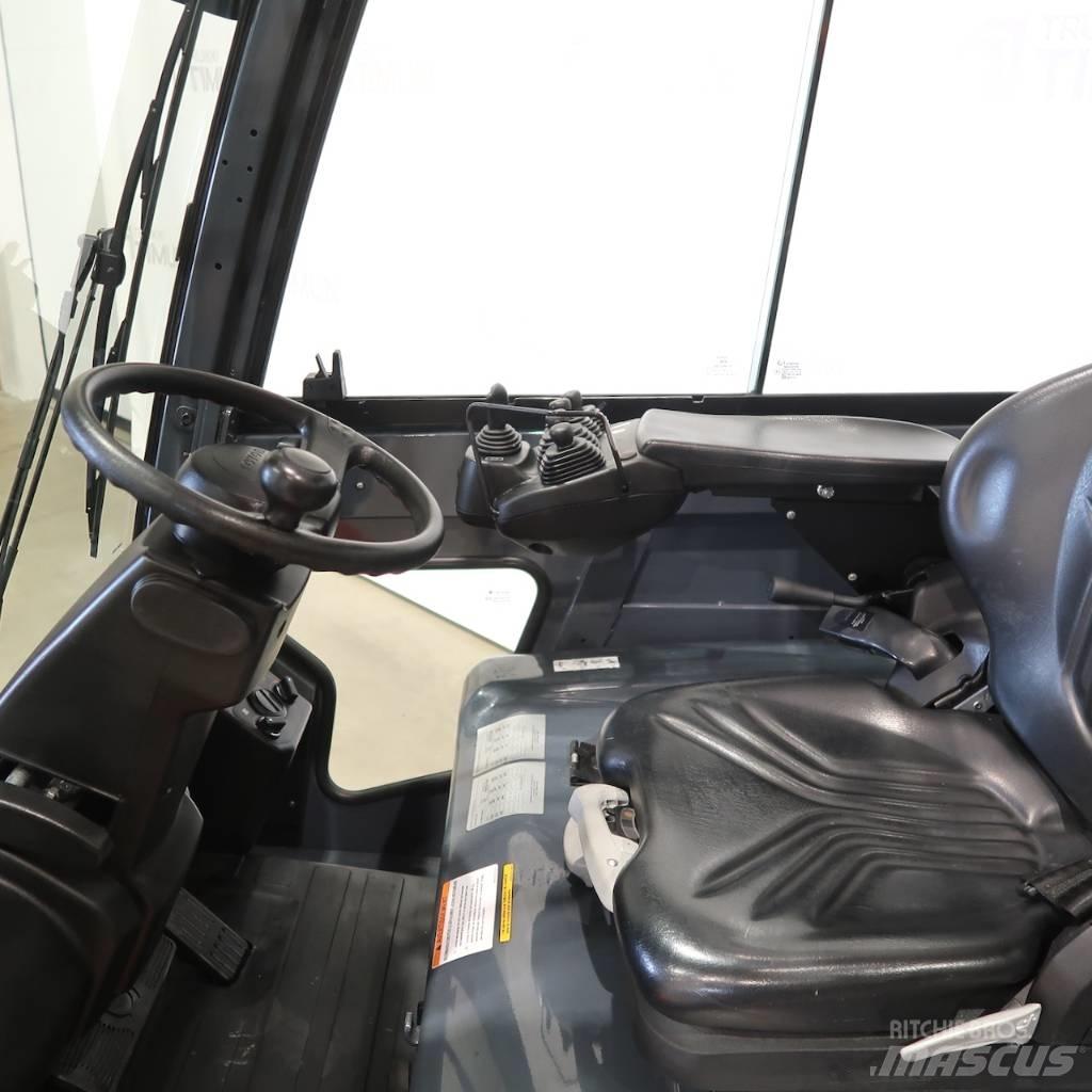 Toyota 8FBMT40 Elektriniai šakiniai krautuvai