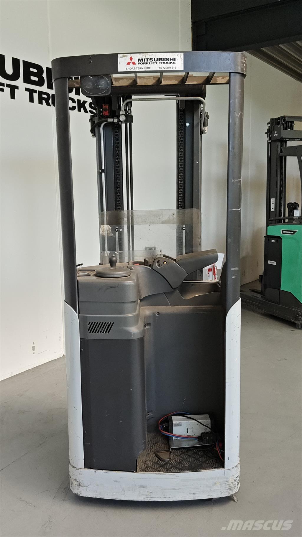 Atlet AJN160 Savaeigiai rietuvai