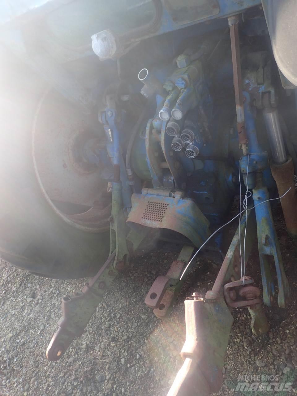 Ford 7810 Traktoriai
