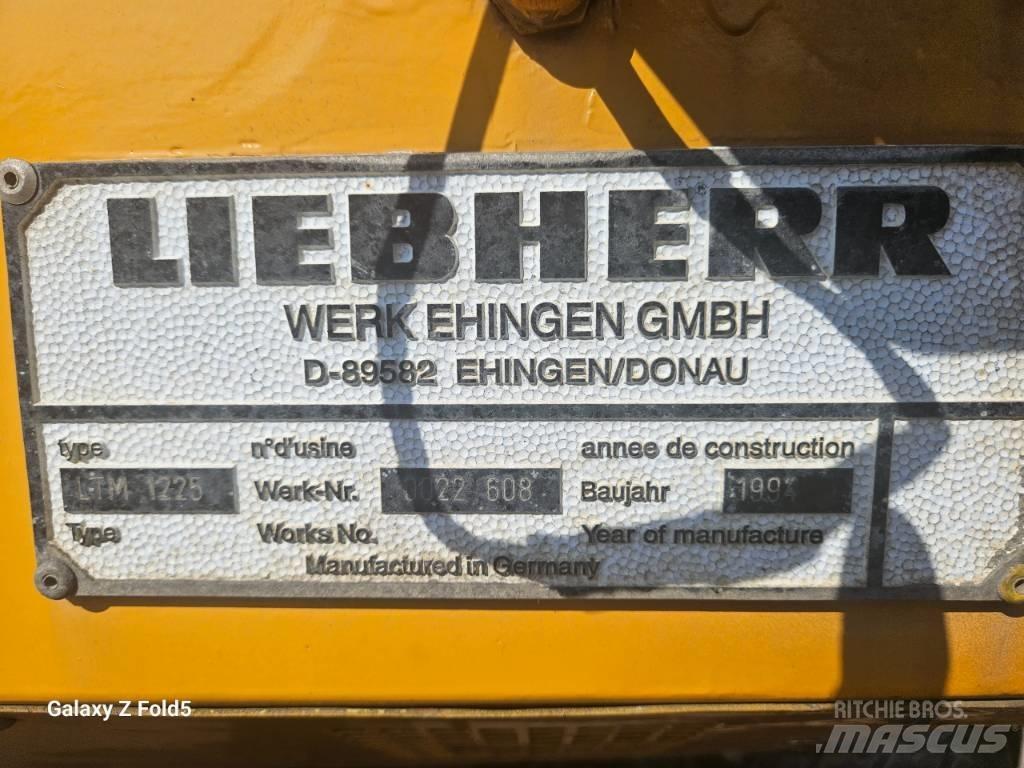 Liebherr LTM1225 Visureigiai kranai