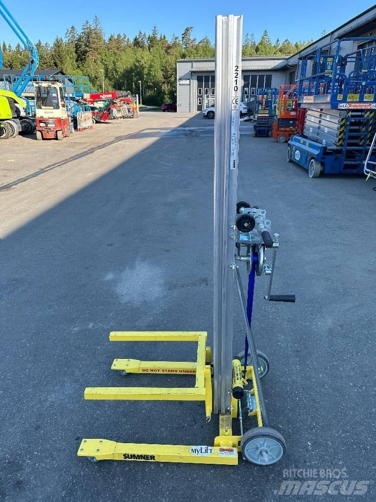 Sumner 2210 Vertikalūs stiebiniai keltuvai