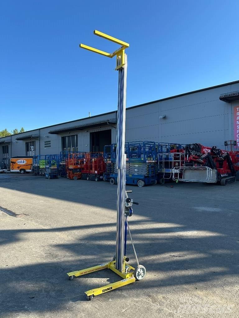 Sumner 2210 Vertikalūs stiebiniai keltuvai