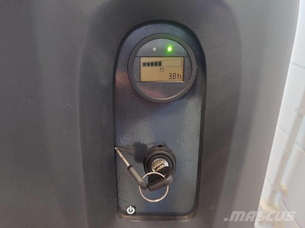 Linde T16P/1151-02 Žemų aukščių keltuvai su platforma