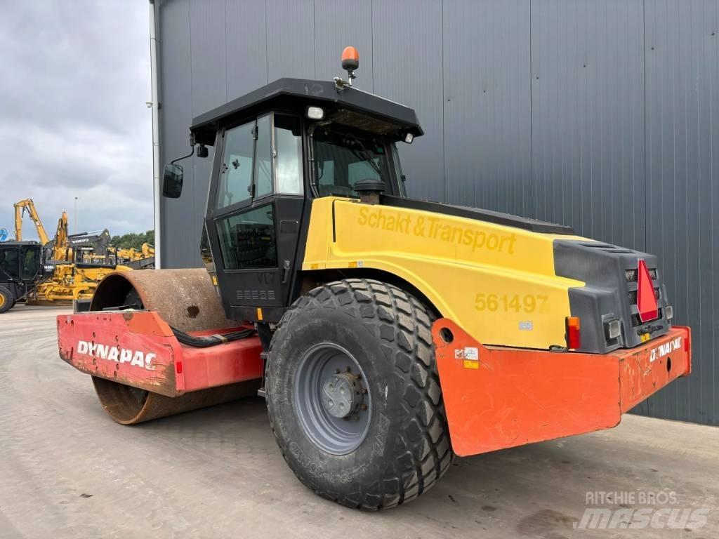 Dynapac CA 602 D Gruntiniai volai
