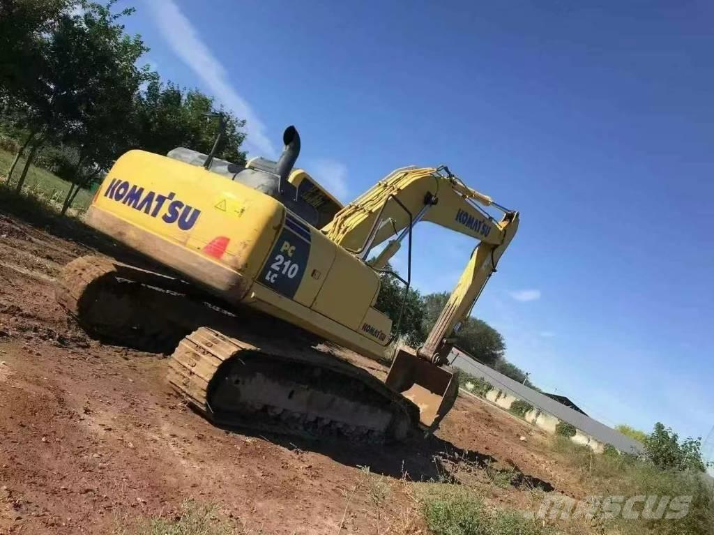Komatsu PC 210 Vikšriniai ekskavatoriai