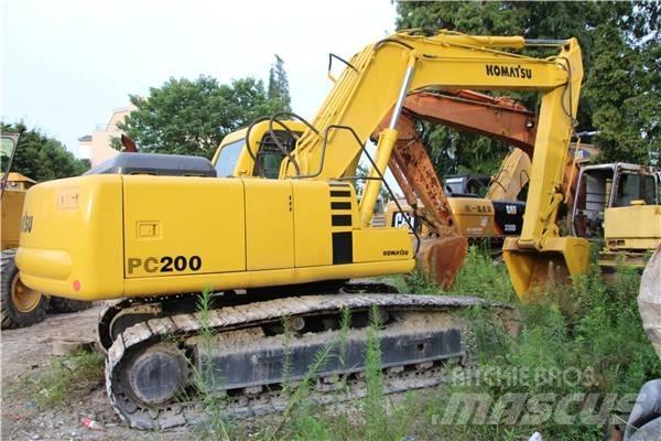 Komatsu PC 200-6 Vikšriniai ekskavatoriai