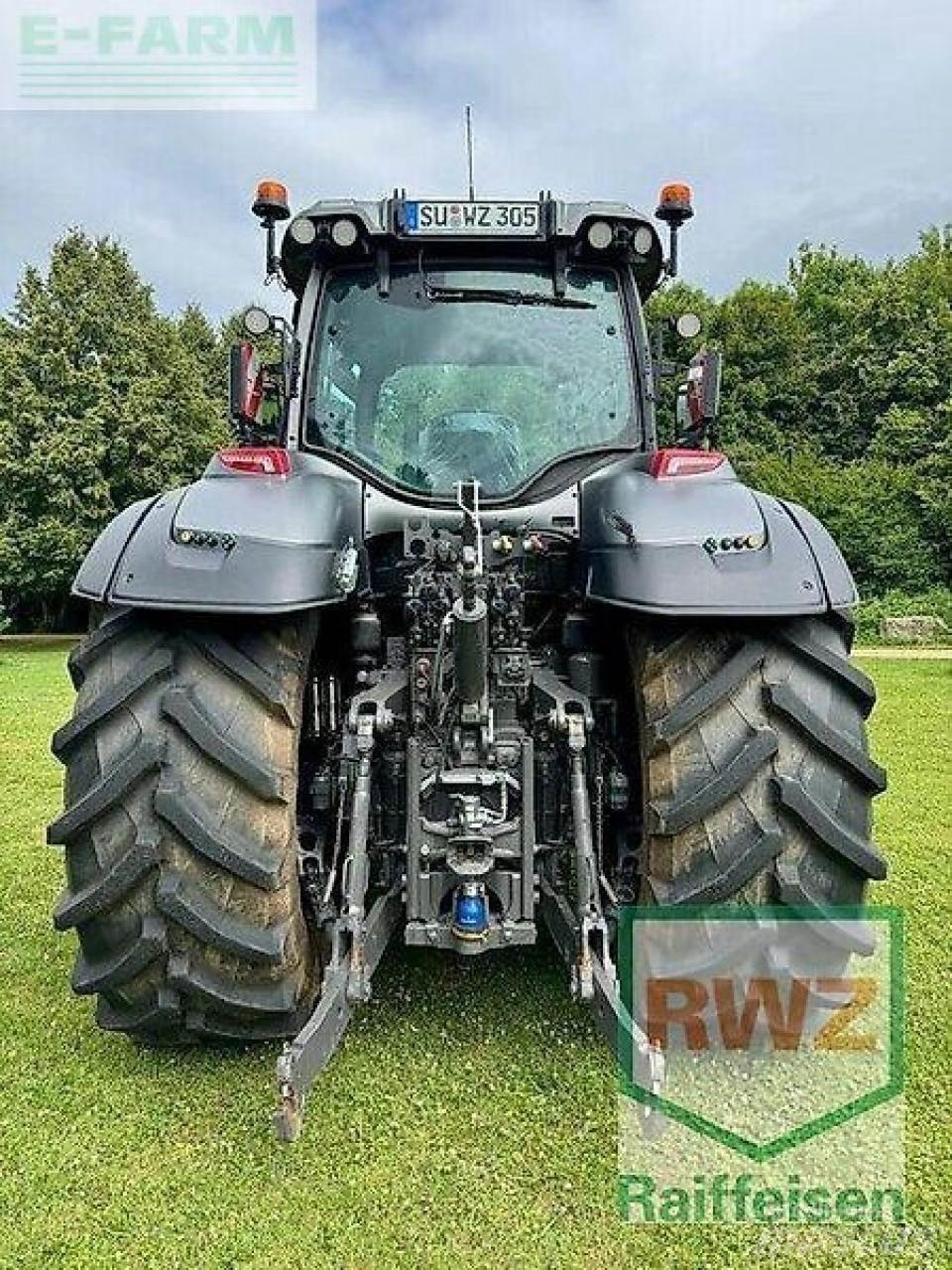 Valtra q305 Traktoriai