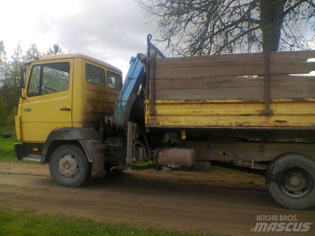 Mercedes-Benz 814 Savivarčių priekabų vilkikai