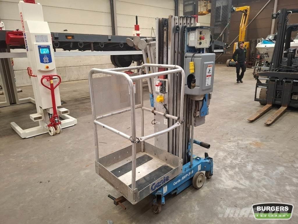 Genie AWP-30S Kiti keltuvai ir platformos