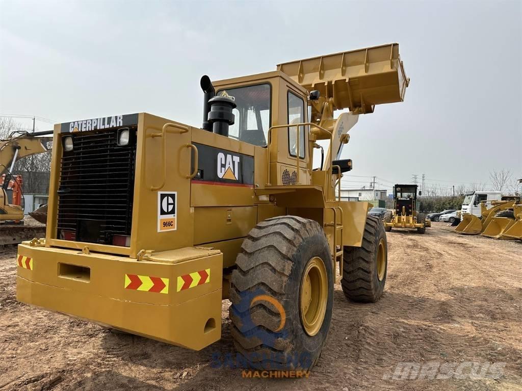 CAT 966C Naudoti ratiniai krautuvai