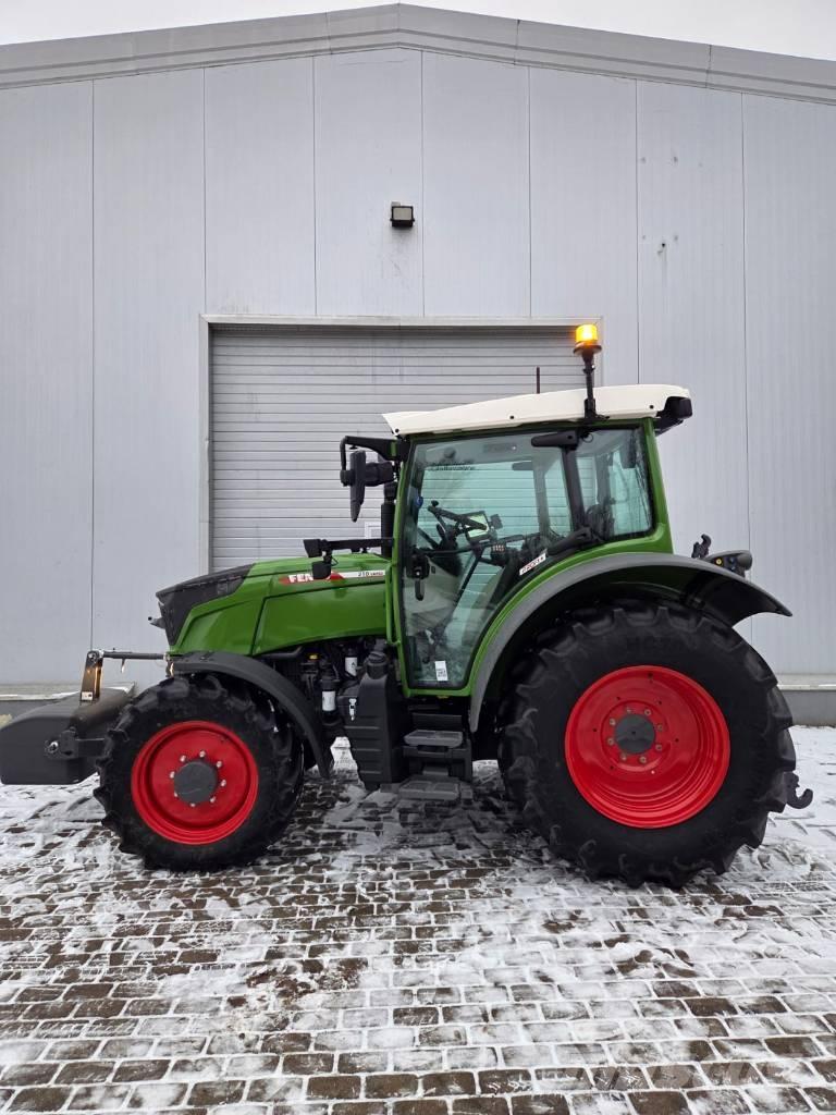 Fendt 210 Vario Traktoriai