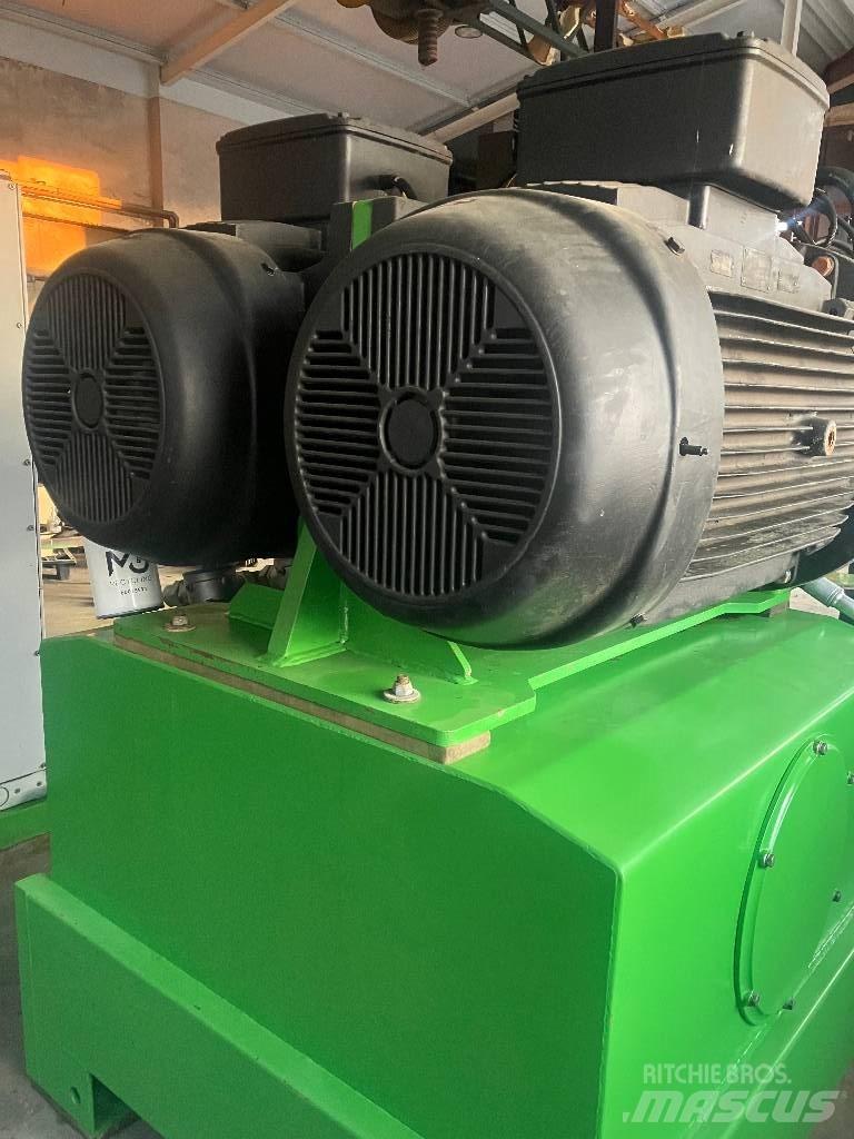 M&J 4000 Atliekų smulkintuvai