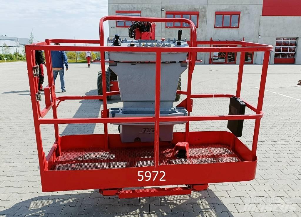 JLG E 600 JP Alkūniniai keltuvai