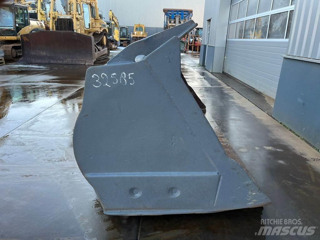 CAT Bucket 950 Kaušai