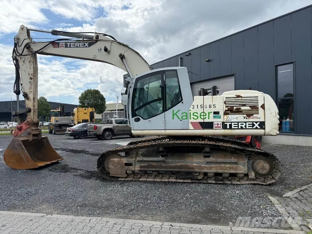Terex TC225LC Vikšriniai ekskavatoriai