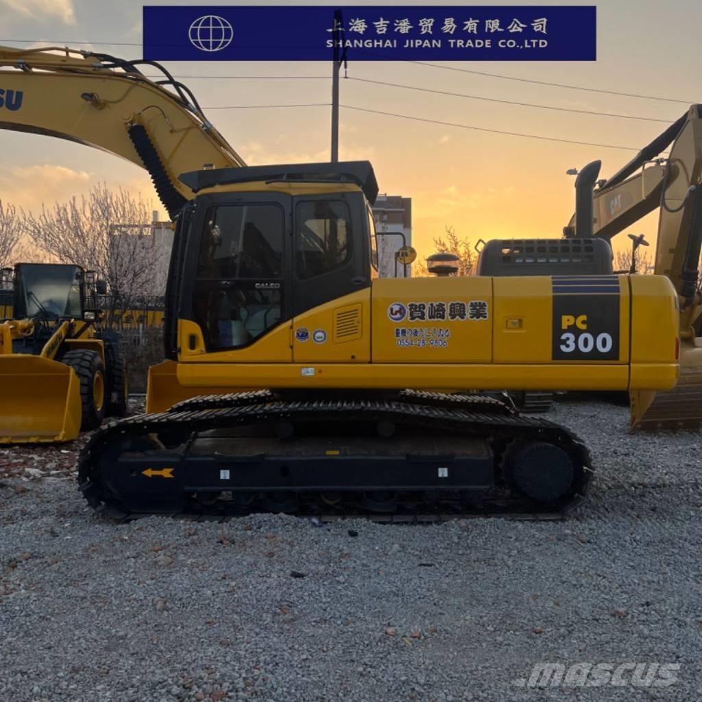 Komatsu PC 300 Vikšriniai ekskavatoriai