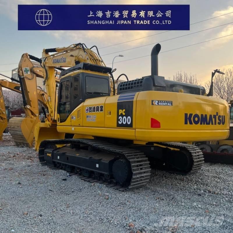 Komatsu PC 300 Vikšriniai ekskavatoriai