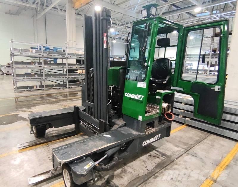 Combilift C 4000 Šakiniai krautuvai su privažiavimu iš visų keturių pusių