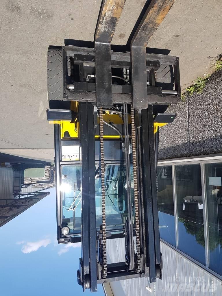 Yale GDP40VX Dyzeliniai krautuvai