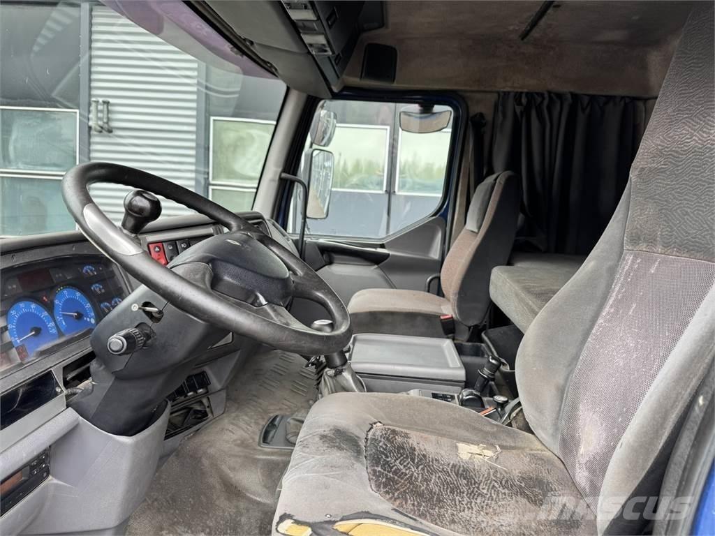 Sisu E12M 10X4 Savivarčių priekabų vilkikai