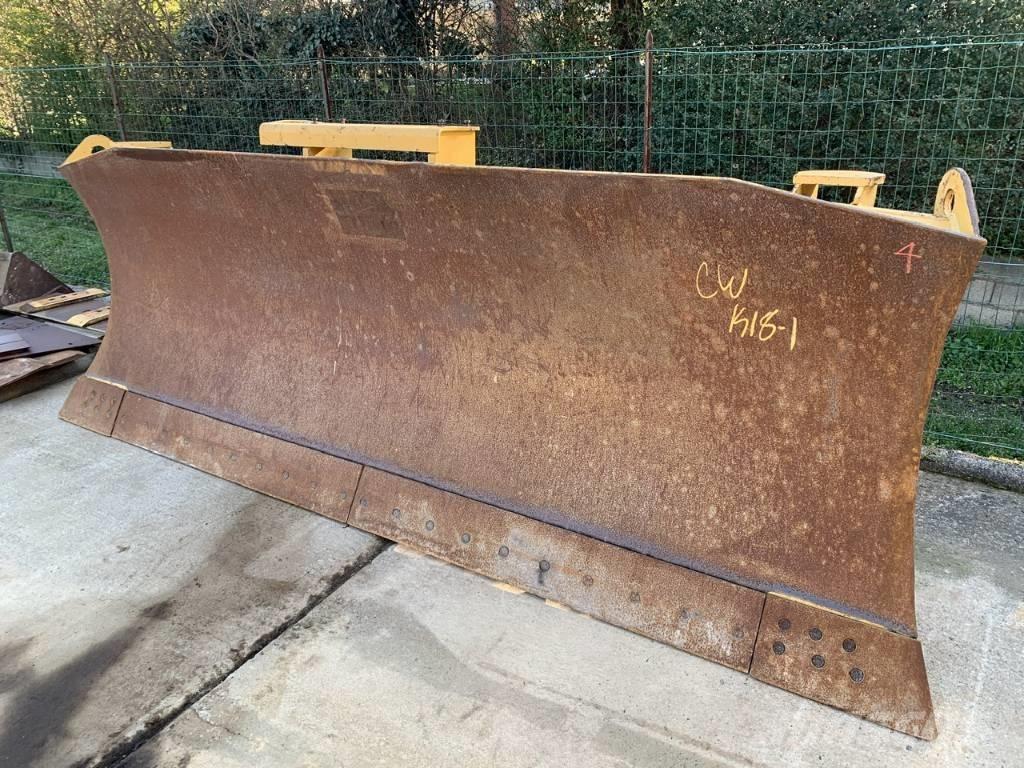 CAT D 6 T XLVP Vikšriniai buldozeriai