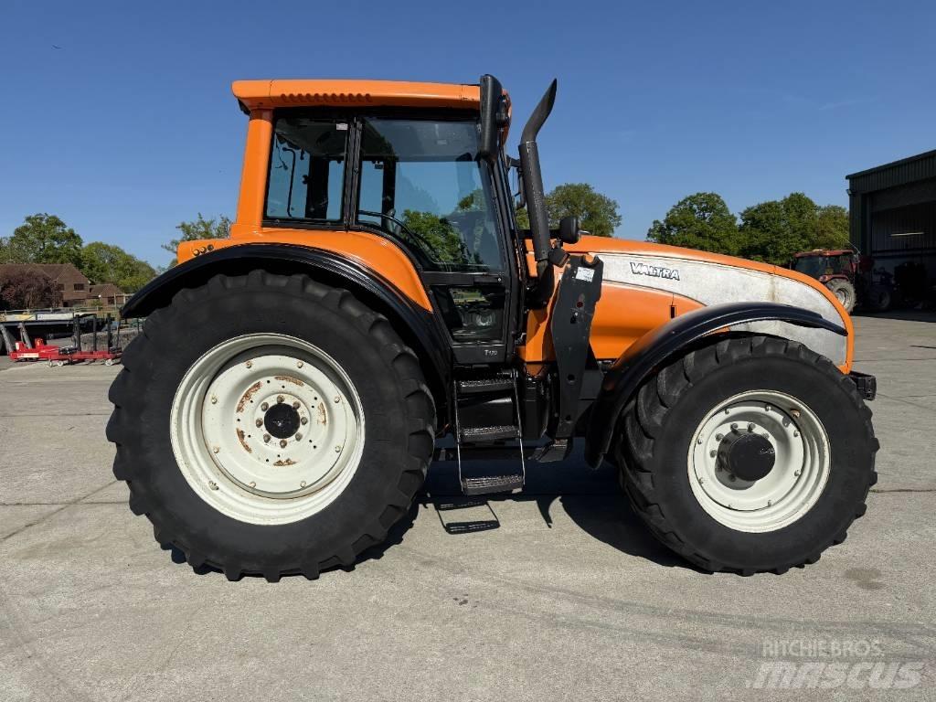 Valtra T 170 Traktoriai