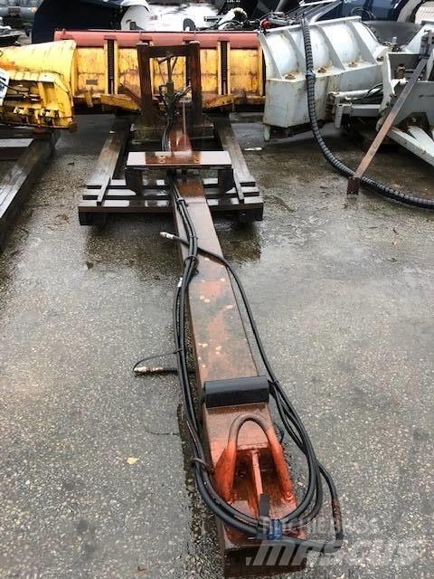 Vreten 240 Sniego peiliai ir valytuvai