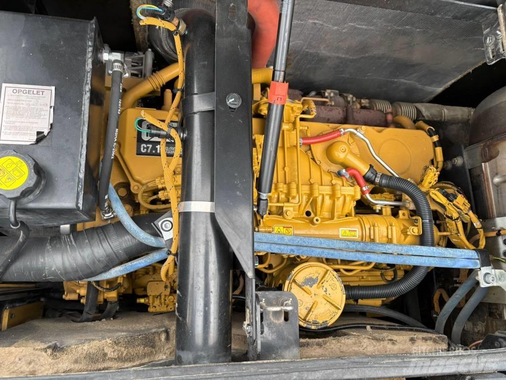 CAT M 318 F Ratiniai ekskavatoriai