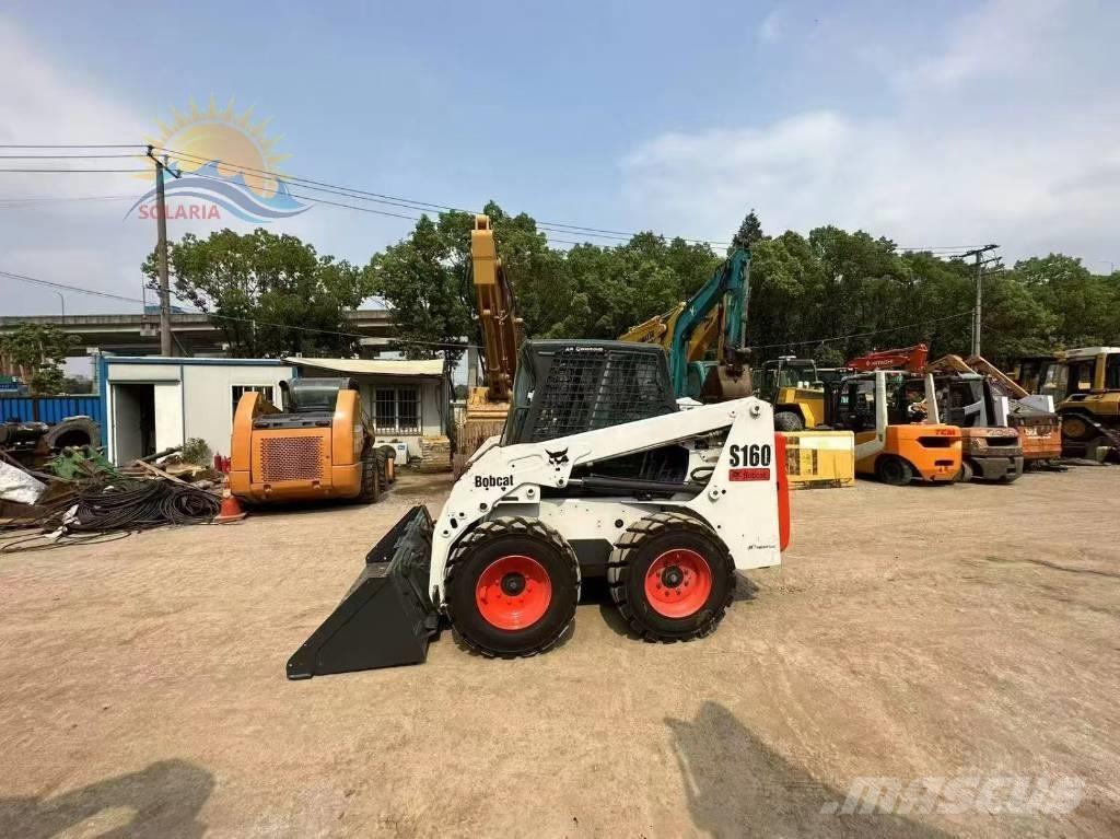 Bobcat S 160 Krautuvai su šoniniu pasukimu