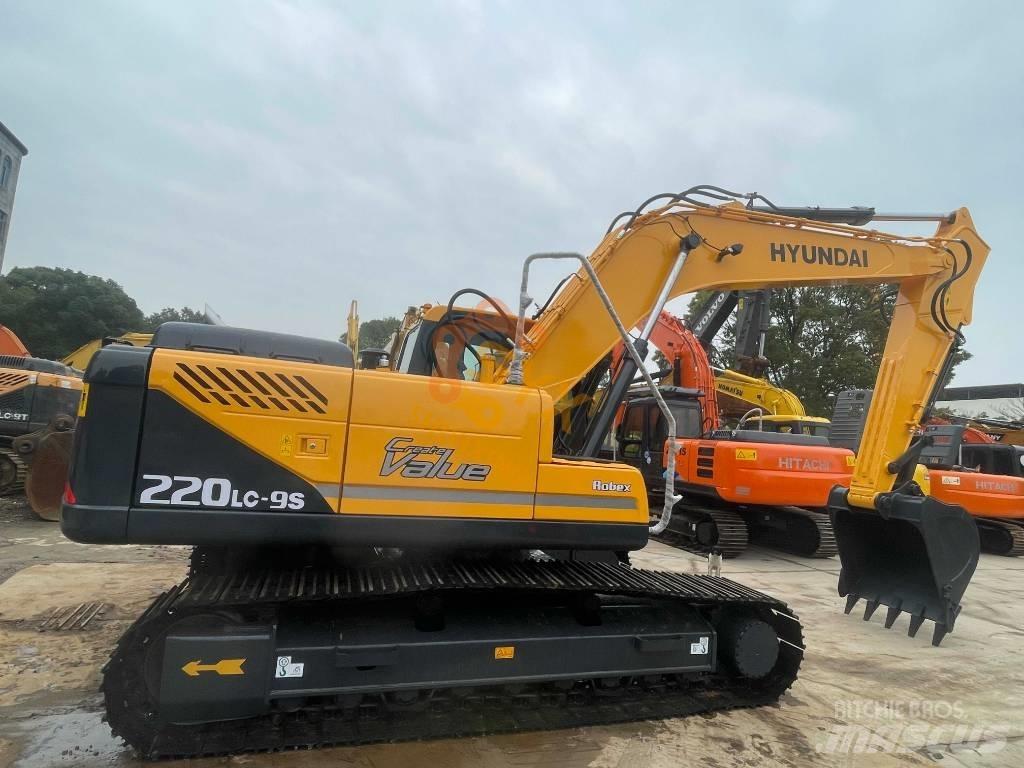 Hyundai 220LC-9S Vikšriniai ekskavatoriai
