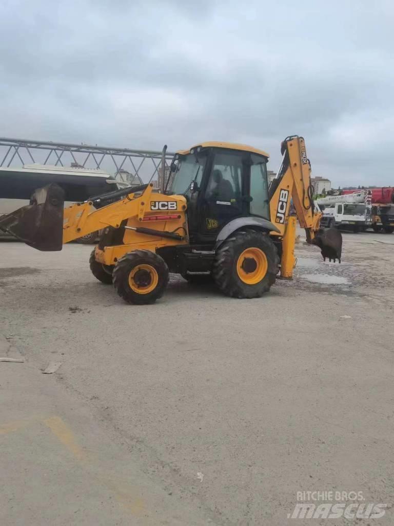 JCB 3cx Ekskavatoriniai krautuvai